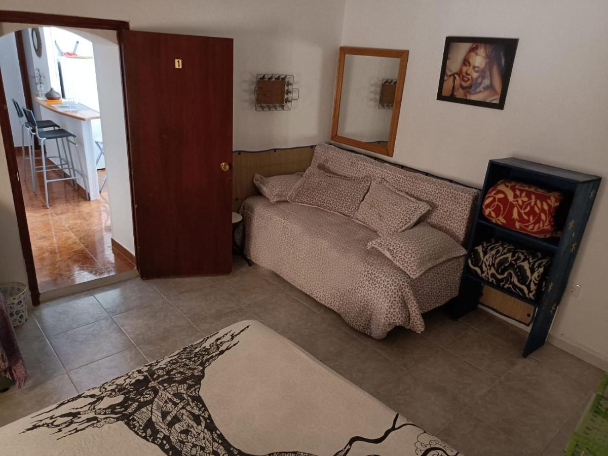 Apartamento Turistico Muralla De Caces Exteriér fotografie